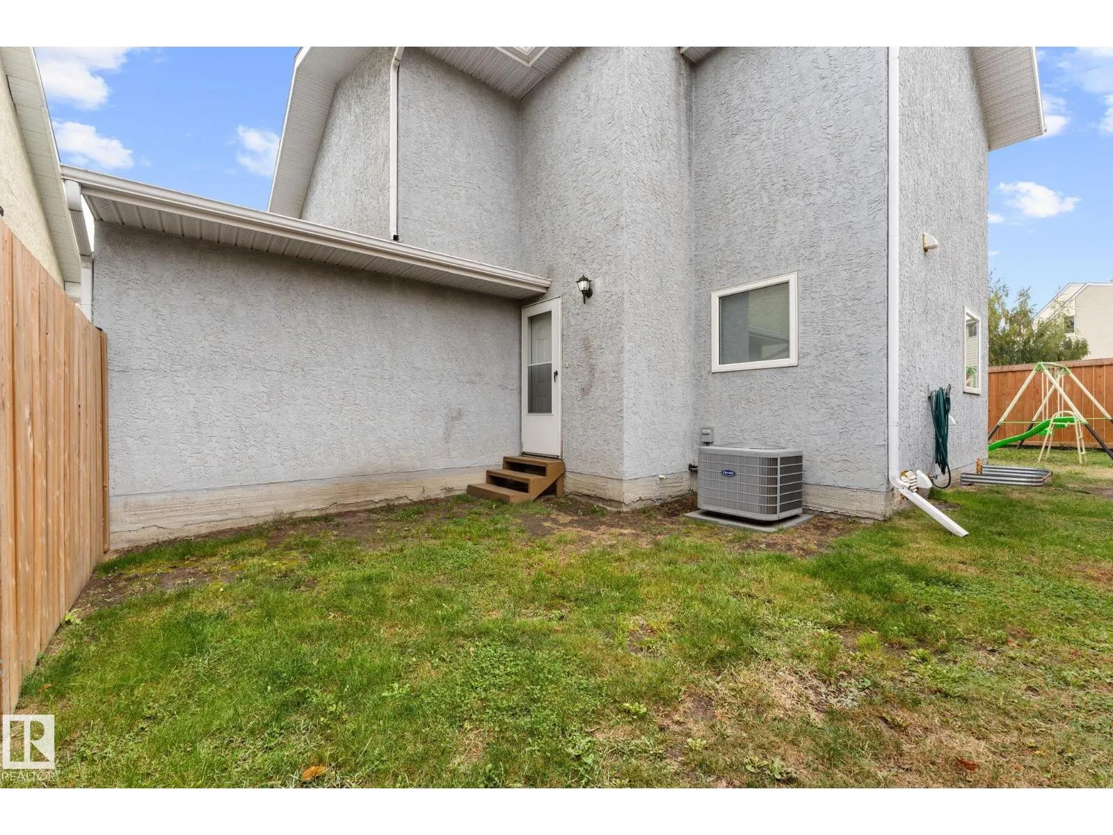 14659 52 ST NW NW