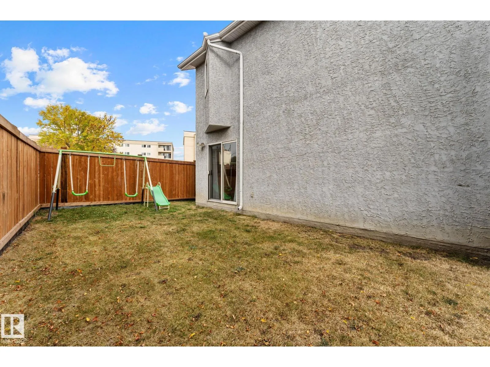 14659 52 ST NW NW
