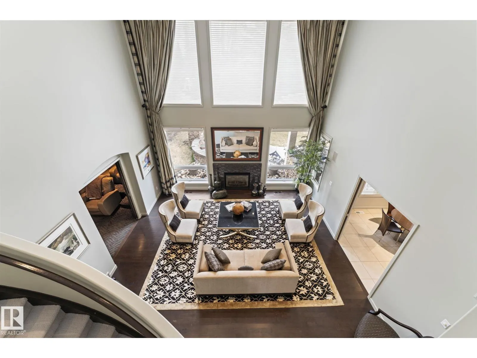 473 HEFFERNAN DR NW