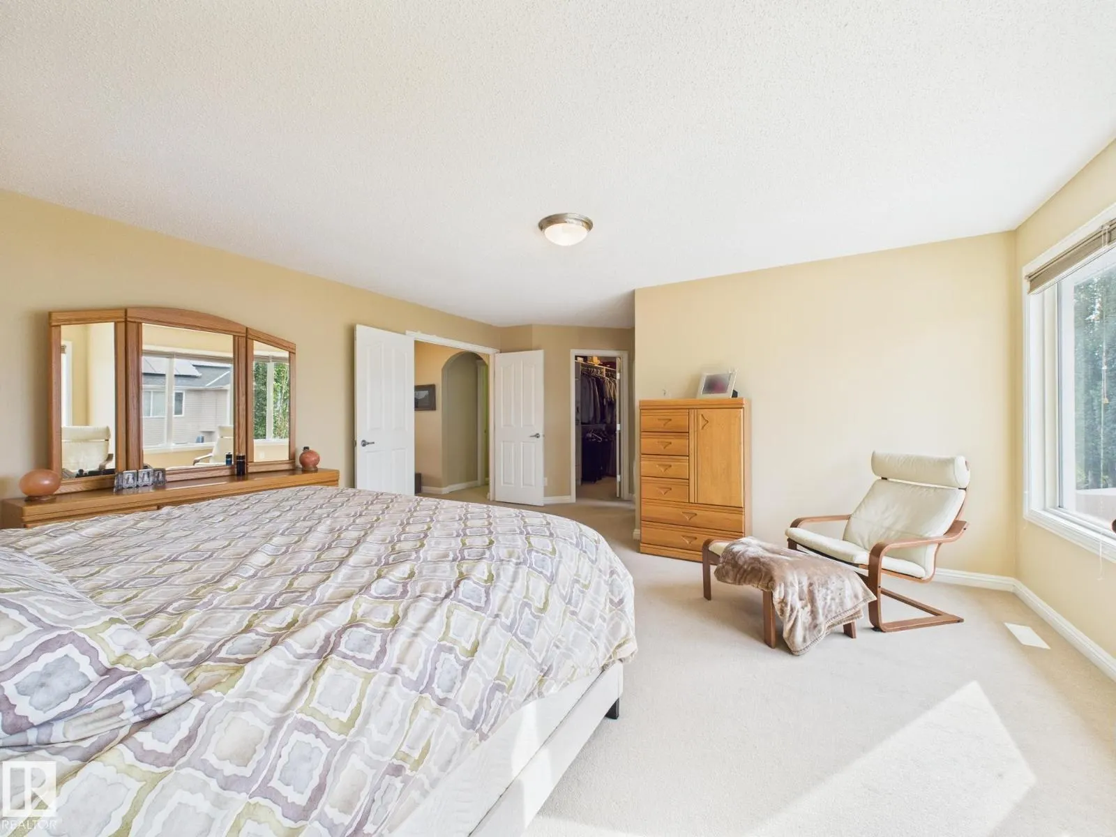 80 NORTH RIDGE DR