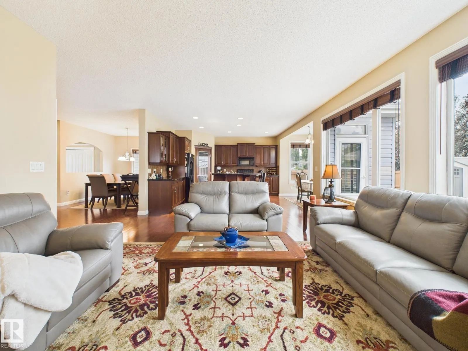 80 NORTH RIDGE DR
