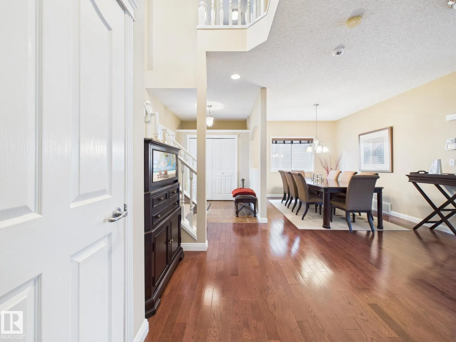 80 NORTH RIDGE DR