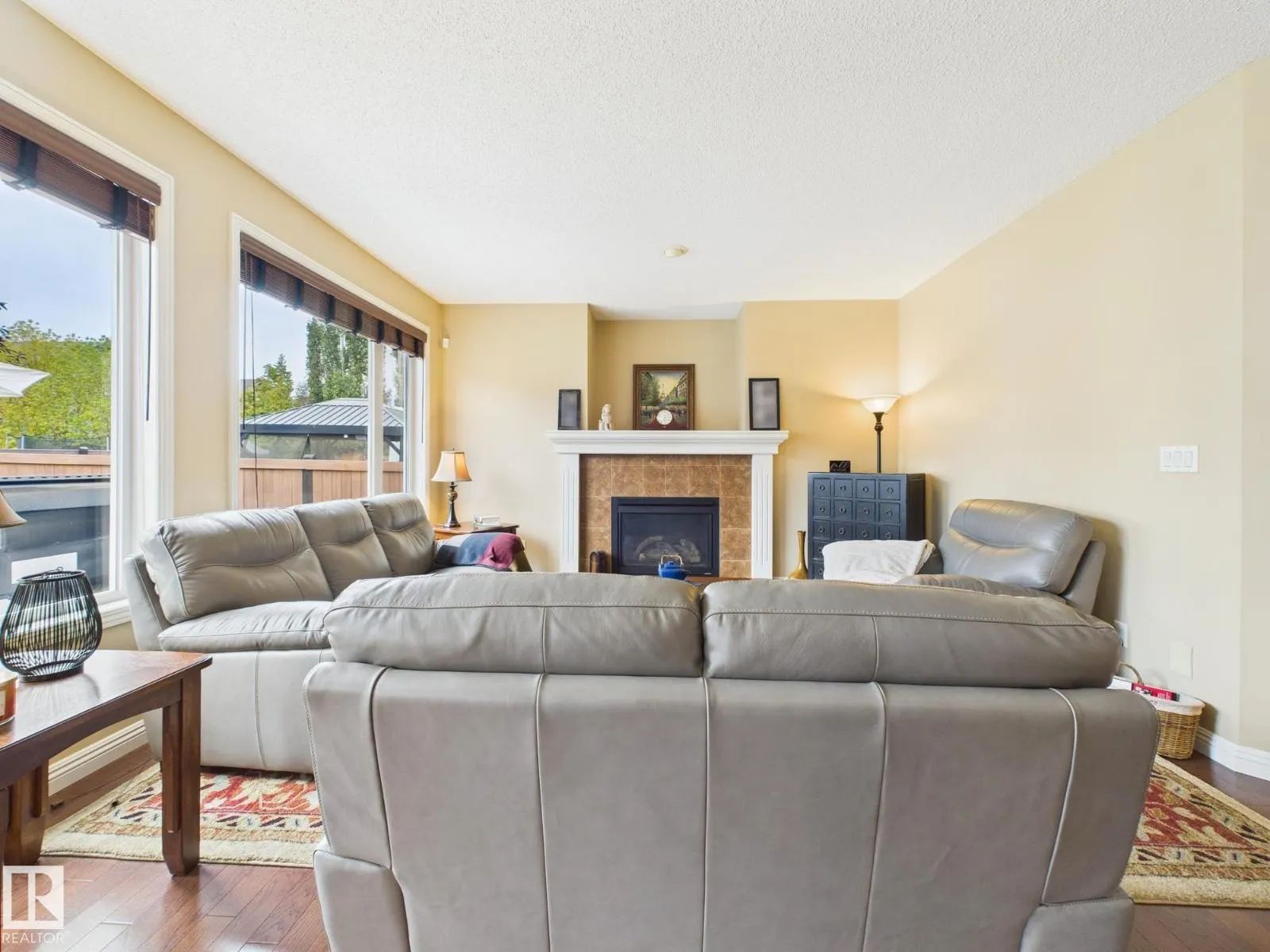 80 NORTH RIDGE DR