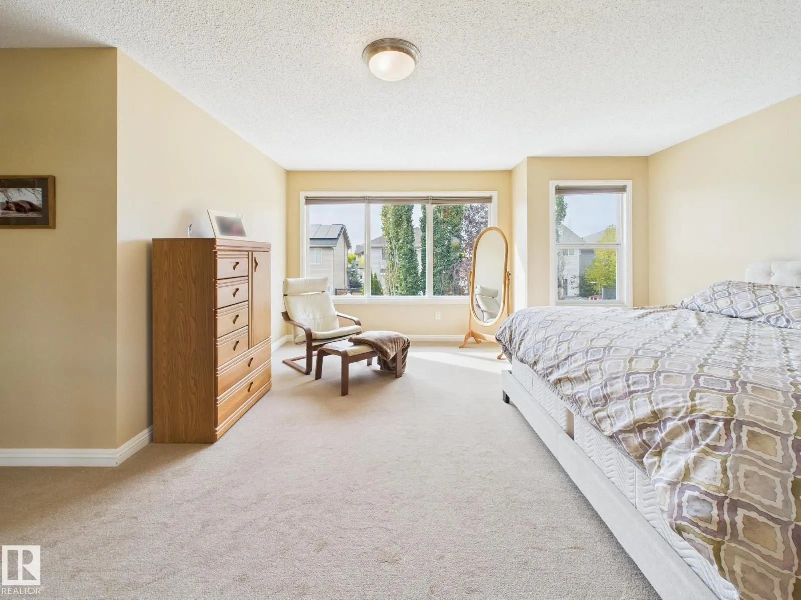 80 NORTH RIDGE DR