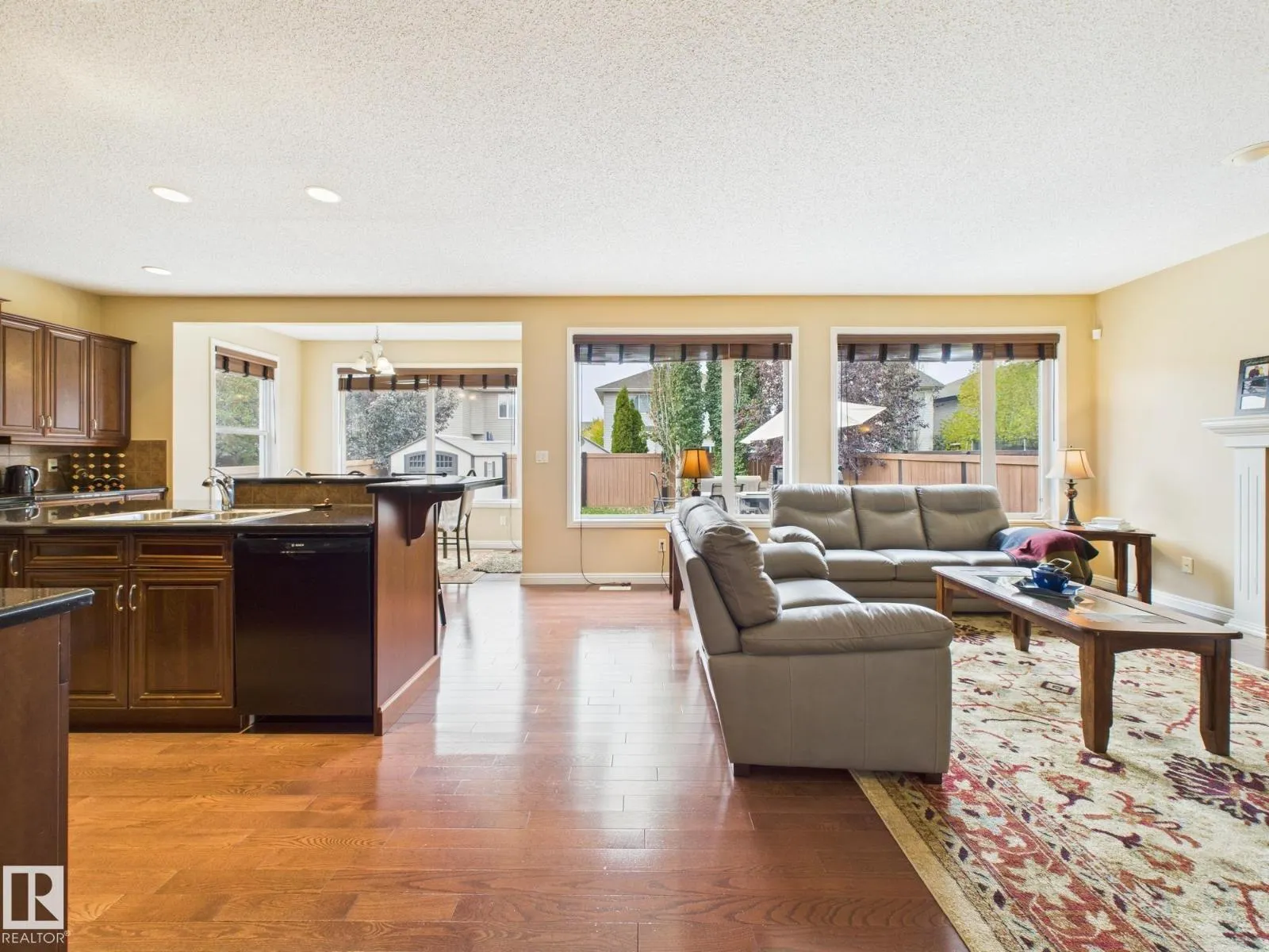 80 NORTH RIDGE DR