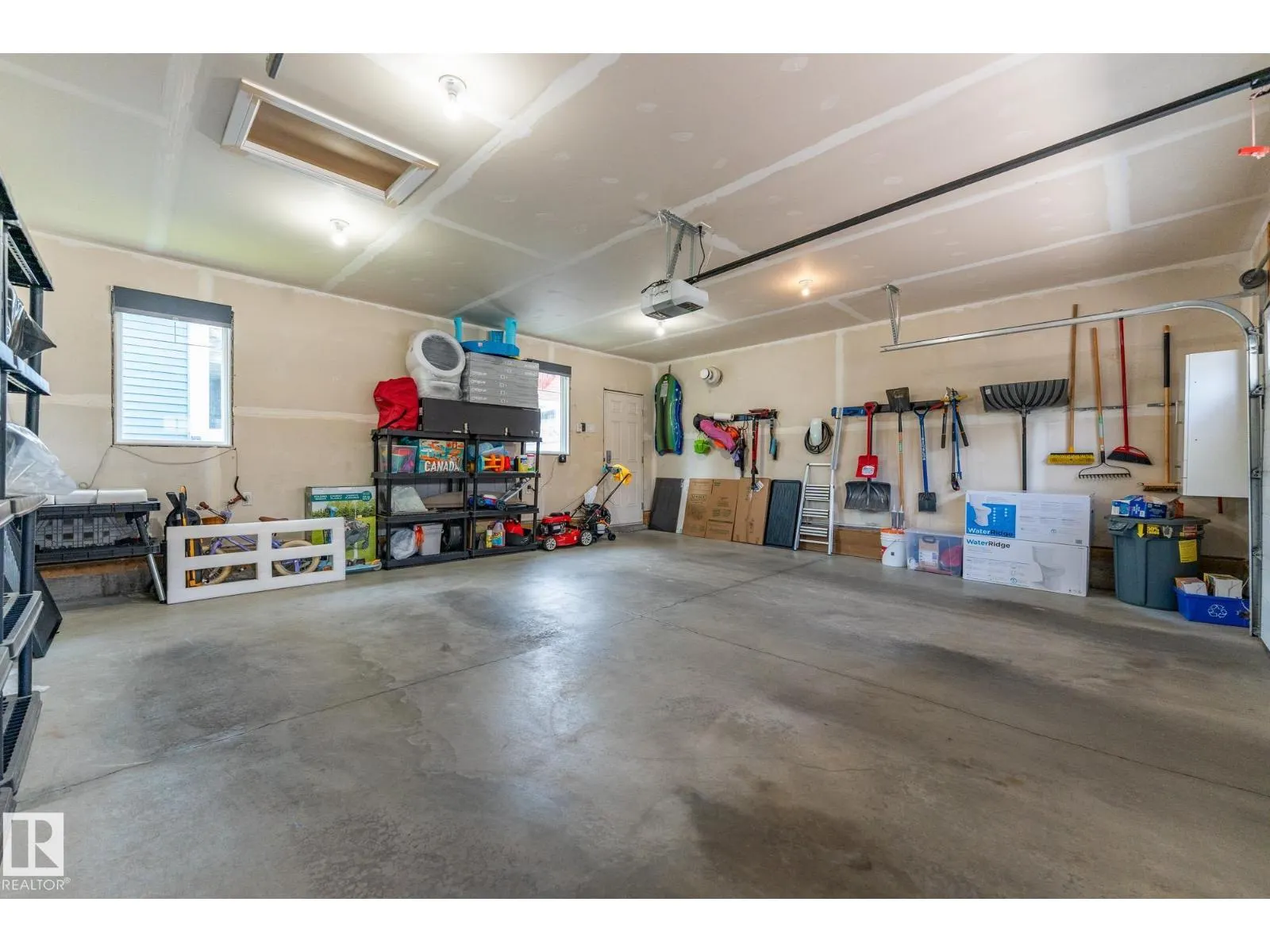 5203 ADMIRAL WALTER HOSE ST NW