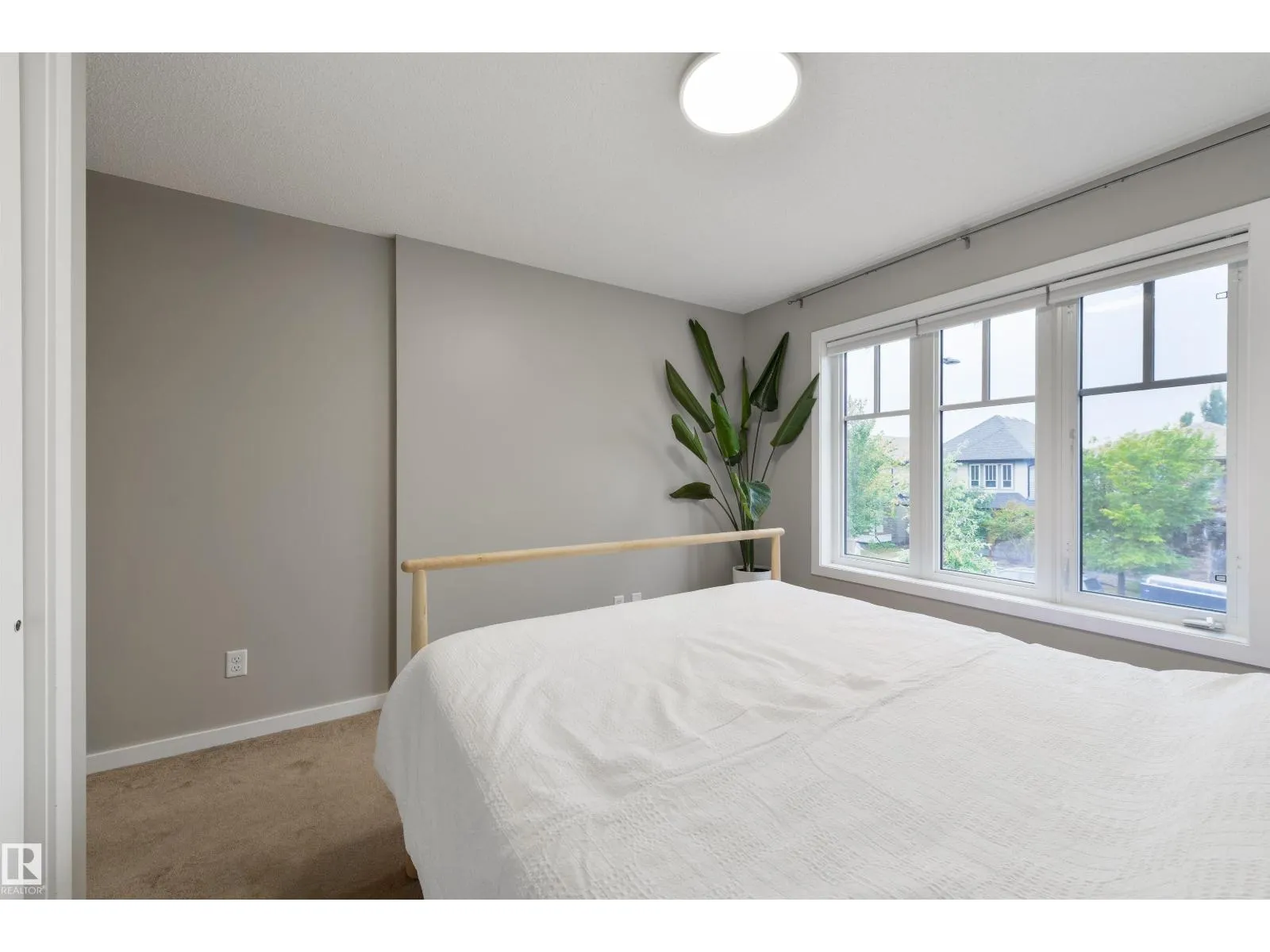 2219 AUSTIN WY SW
