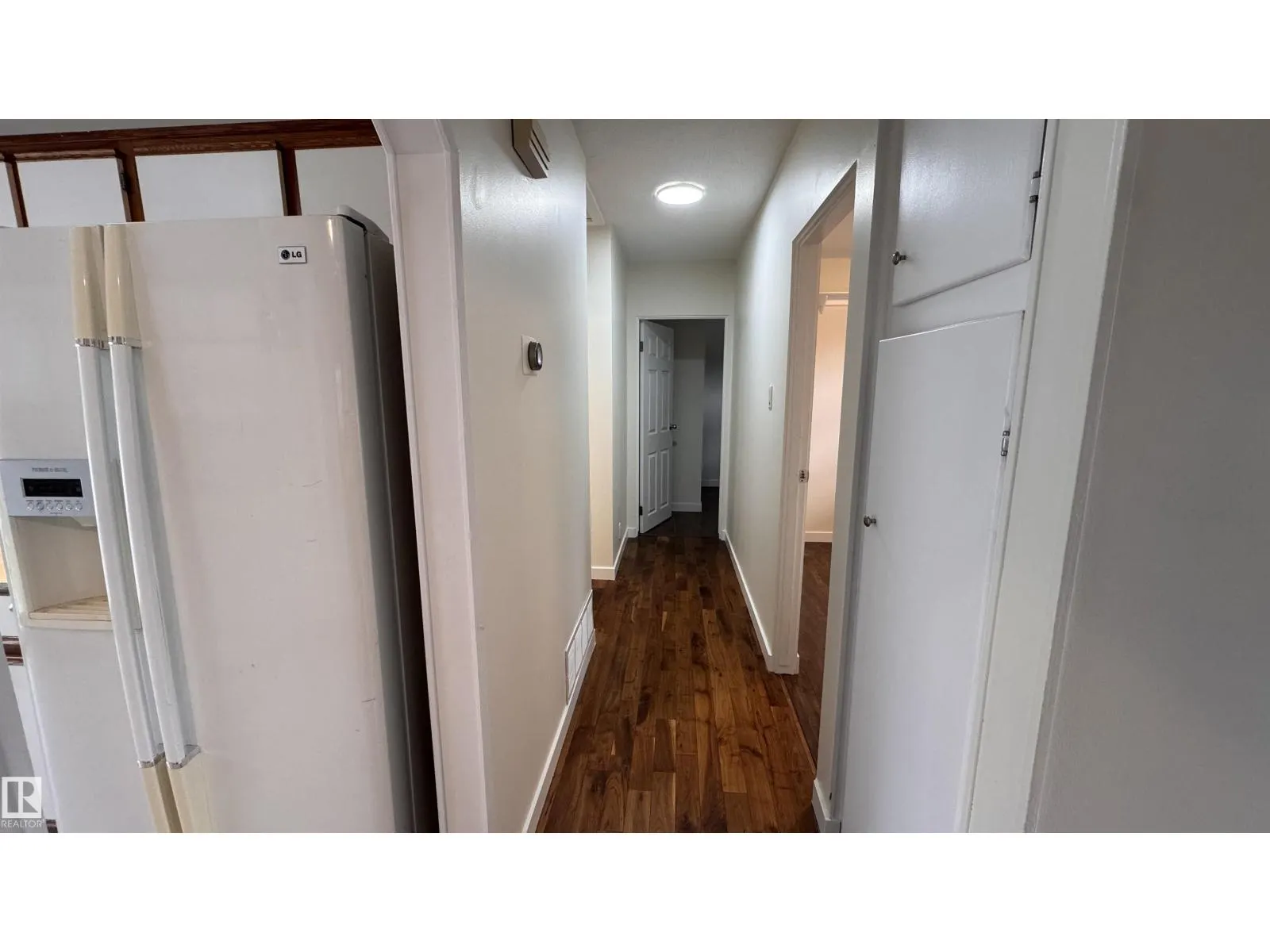 11022 160A ST NW
