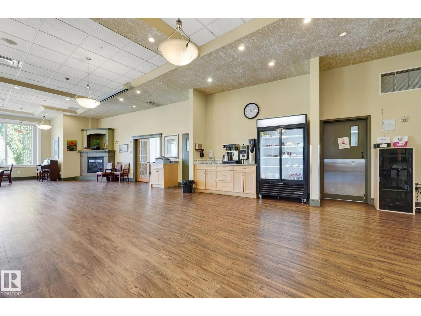#403 8802 SOUTHFORT DR