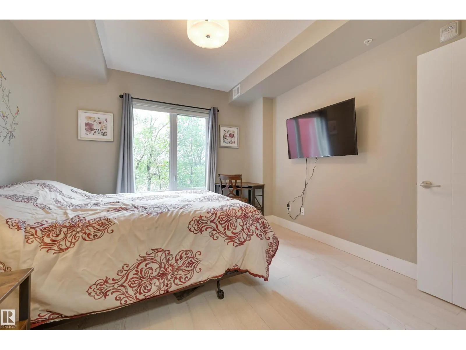 #221 11080 ELLERSLIE RD SW