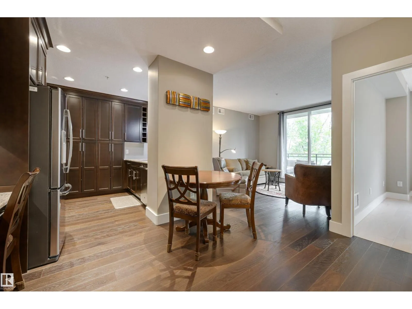 #221 11080 ELLERSLIE RD SW