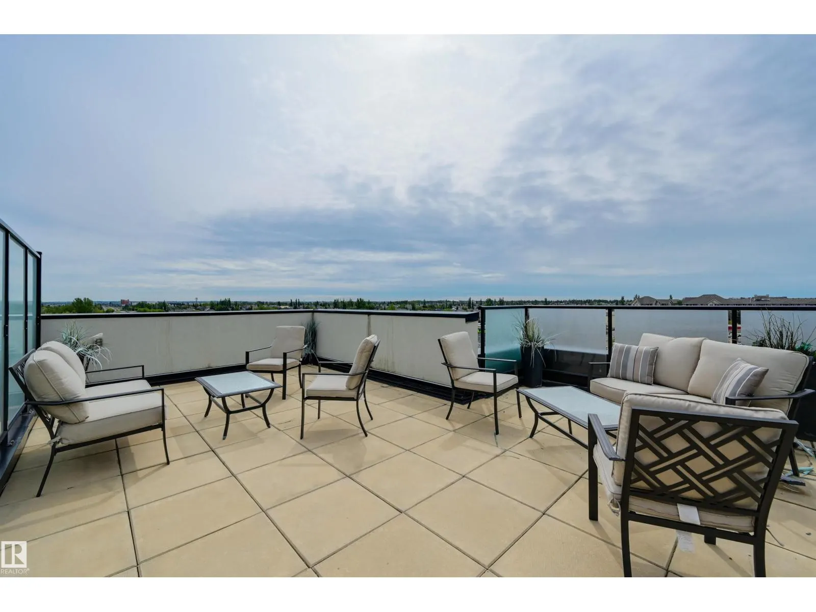#221 11080 ELLERSLIE RD SW