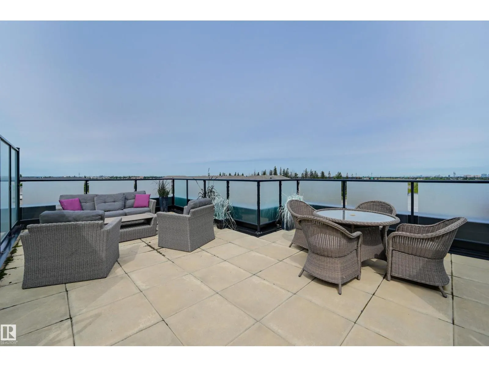 #221 11080 ELLERSLIE RD SW