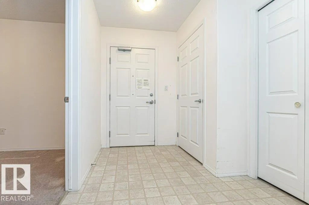#214 8802 SOUTHFORT DR