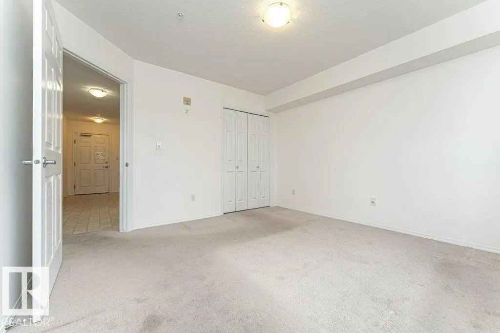 #214 8802 SOUTHFORT DR