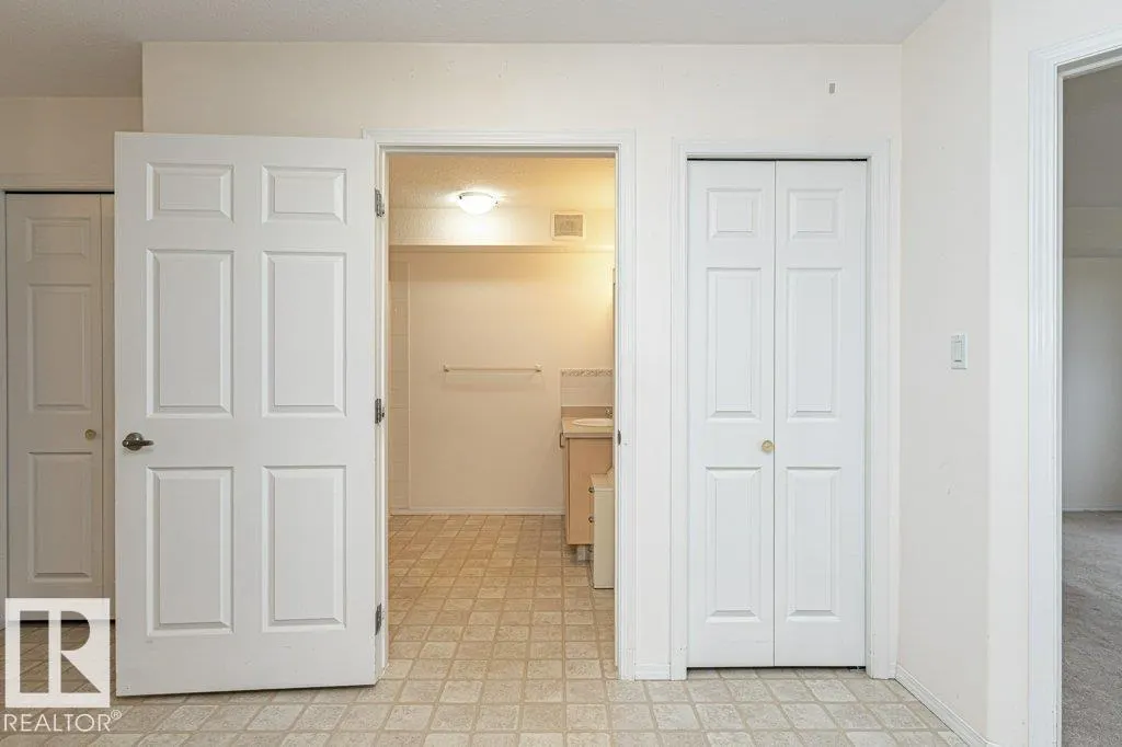 #214 8802 SOUTHFORT DR