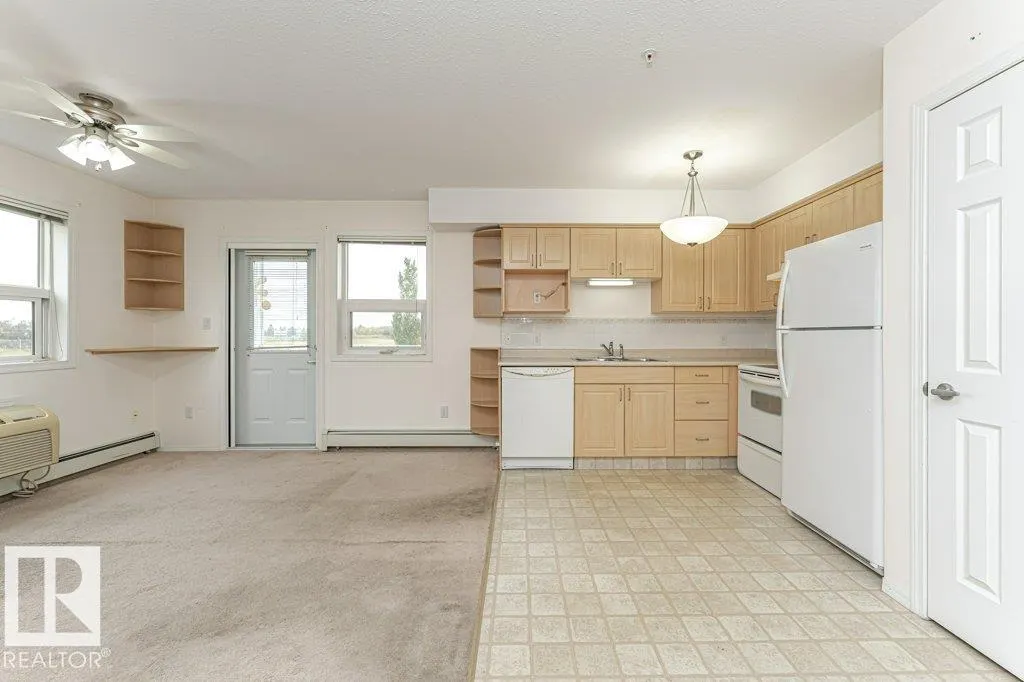 #214 8802 SOUTHFORT DR