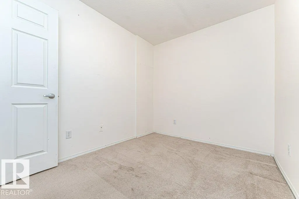 #214 8802 SOUTHFORT DR