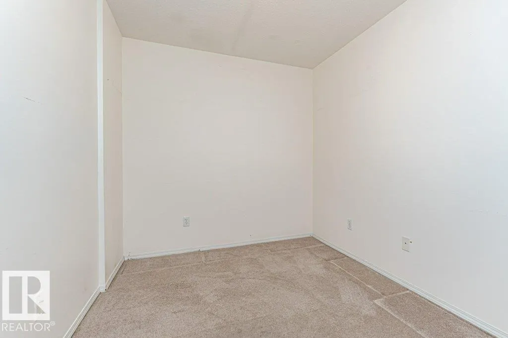 #214 8802 SOUTHFORT DR