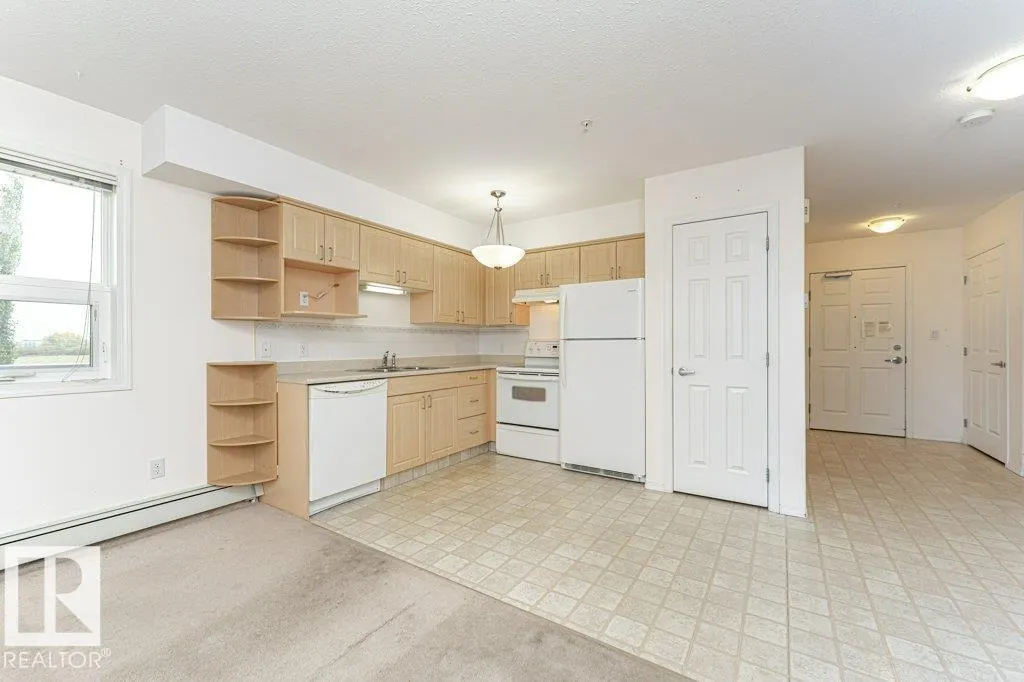 #214 8802 SOUTHFORT DR