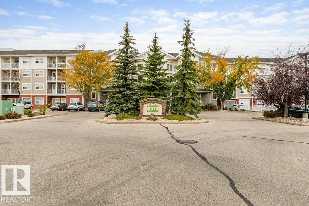 #214 8802 SOUTHFORT DR