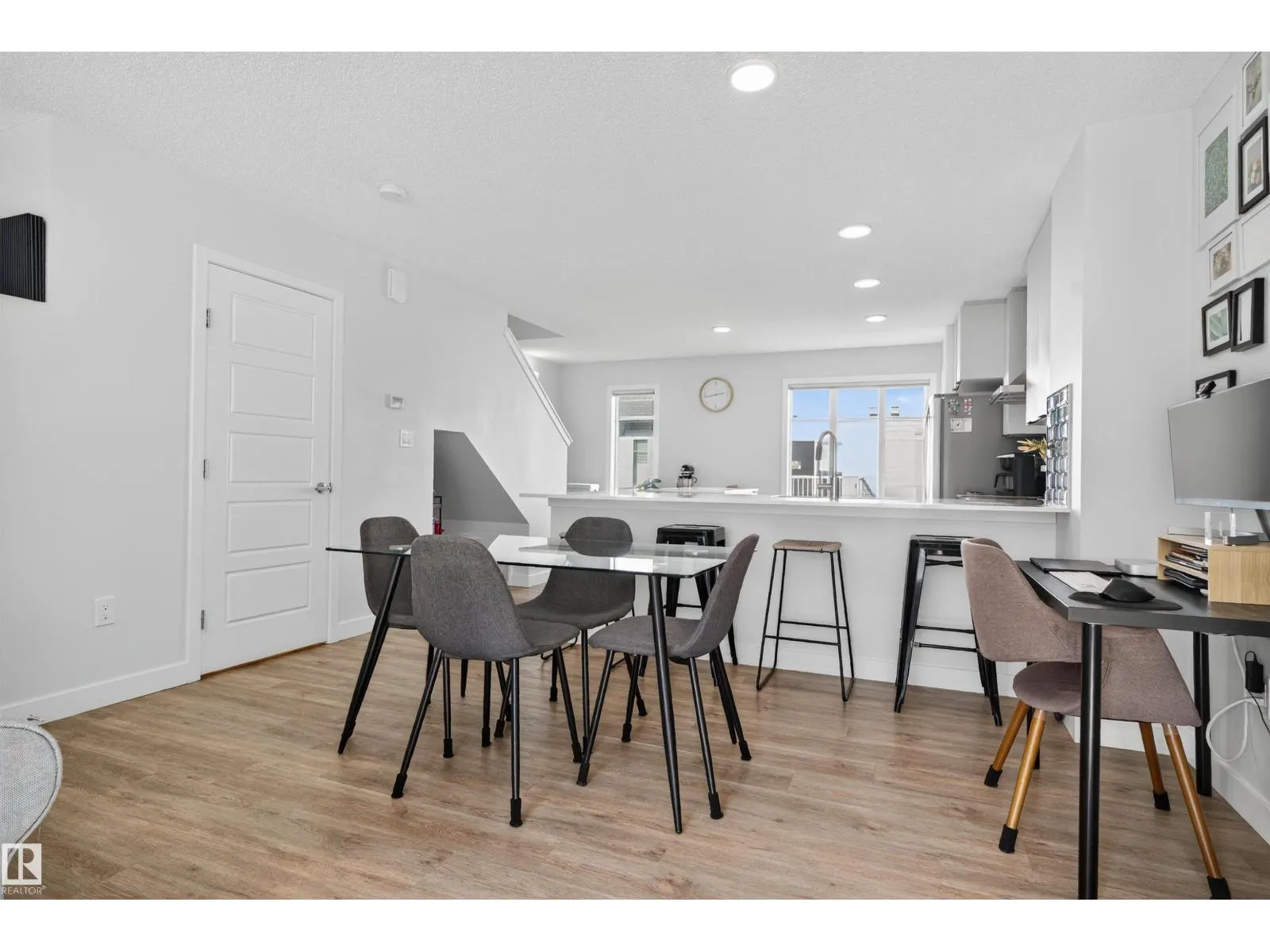#135 2905 141 ST SW