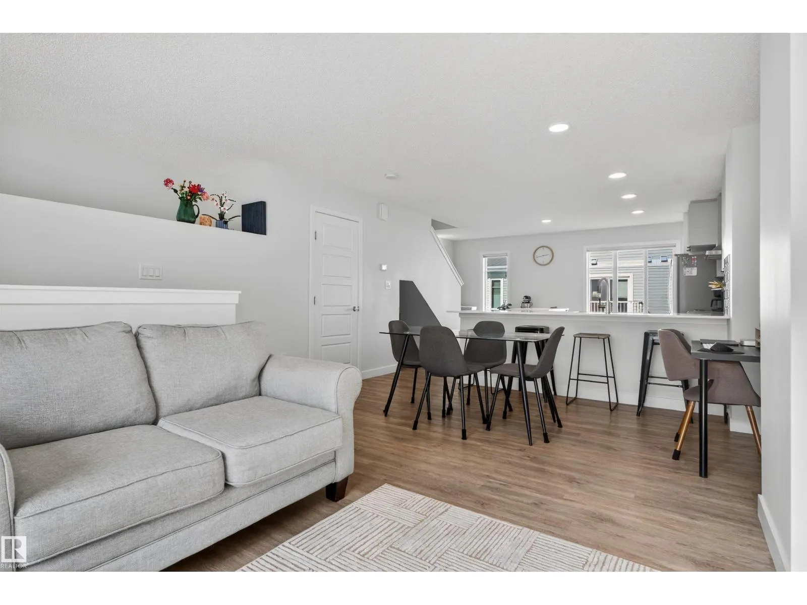 #135 2905 141 ST SW