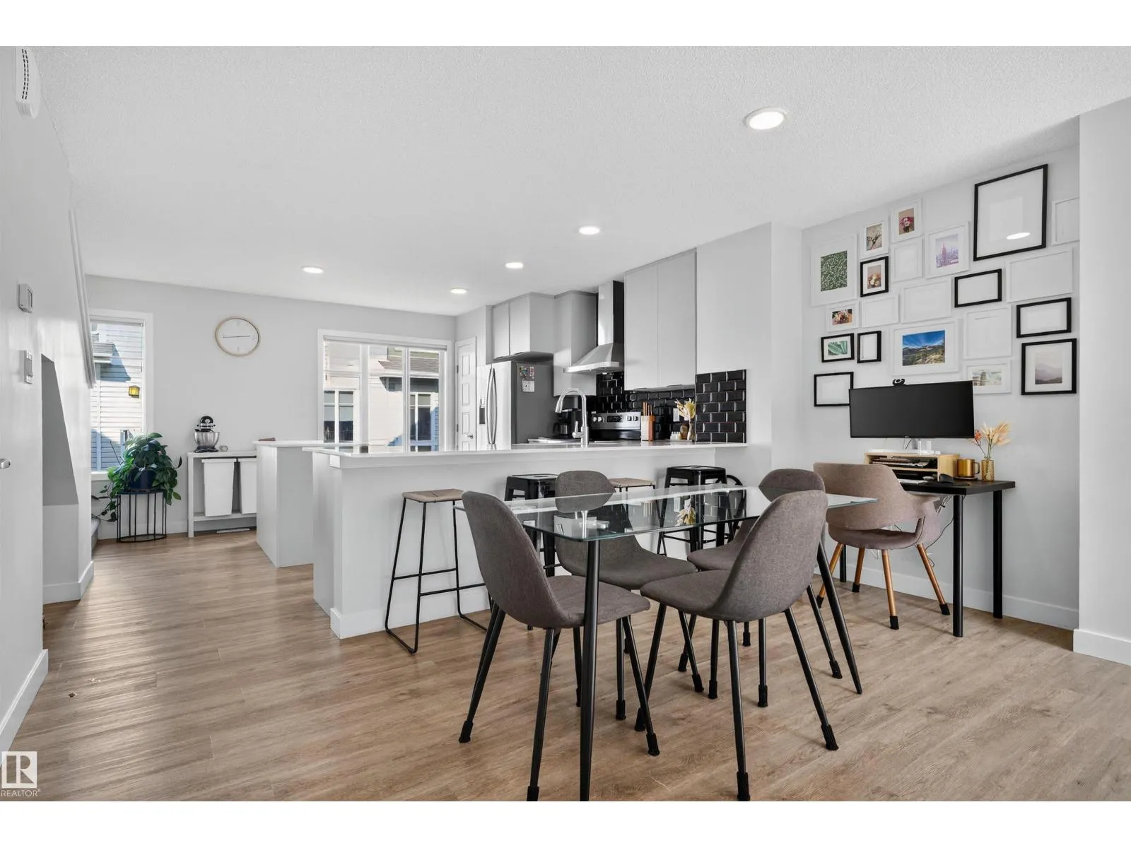 #135 2905 141 ST SW