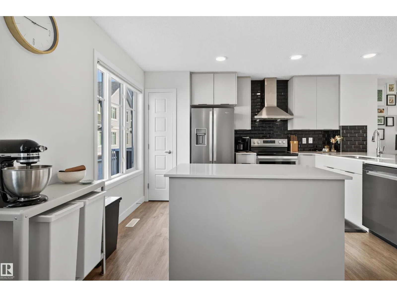 #135 2905 141 ST SW