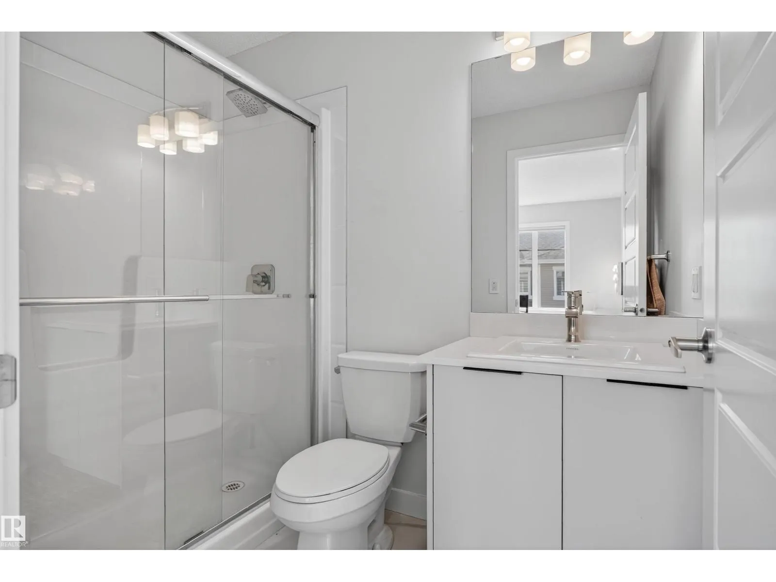 #135 2905 141 ST SW