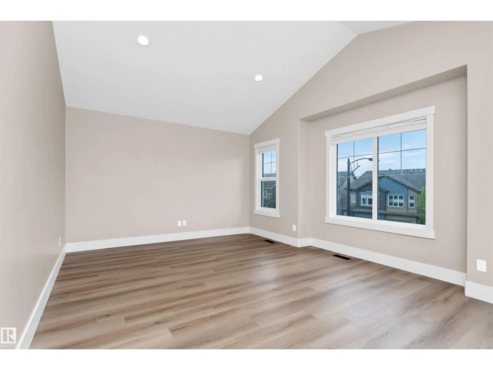 2015 PRICE LANDING LD SW