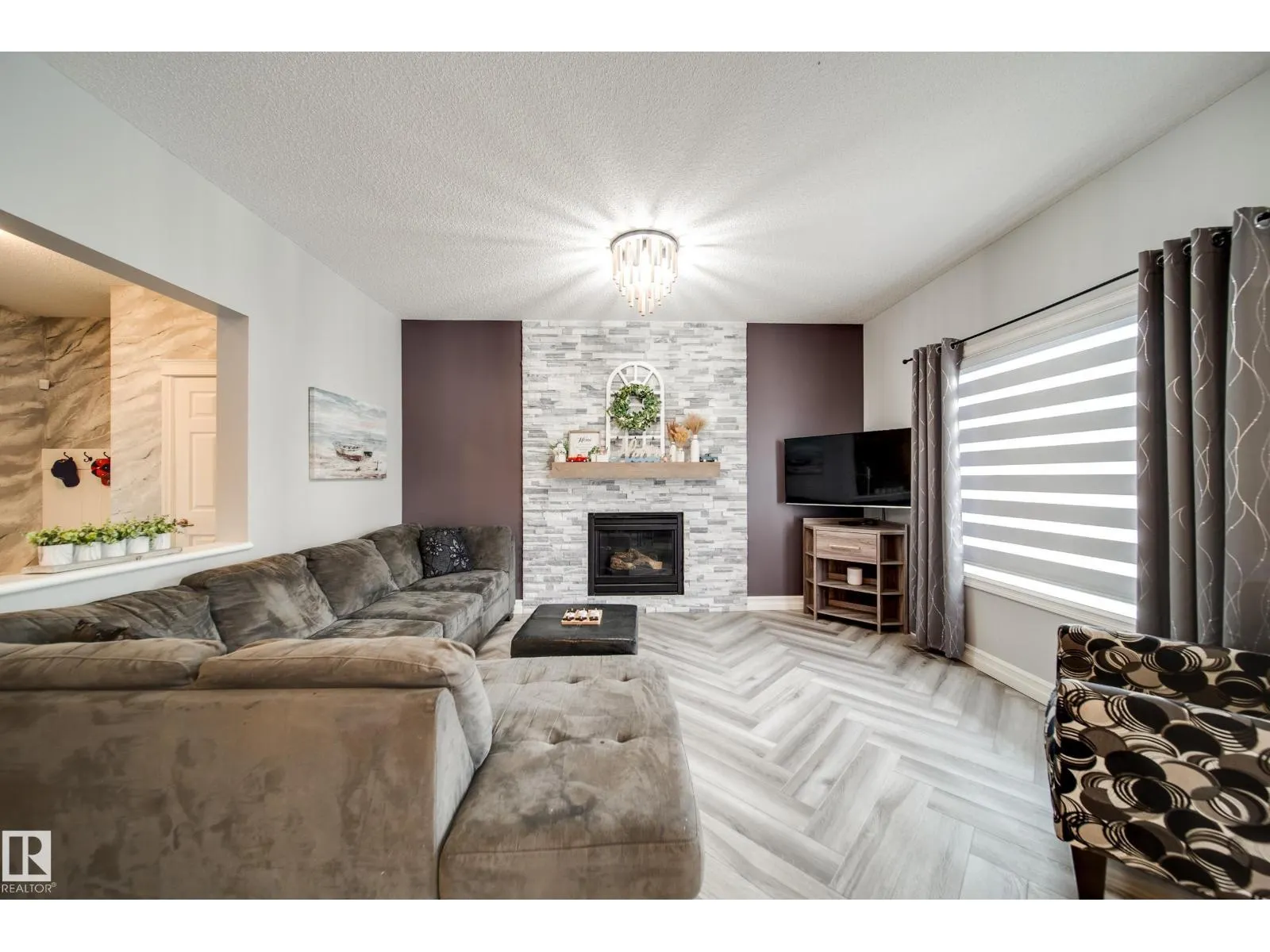 5927 6 AV SW