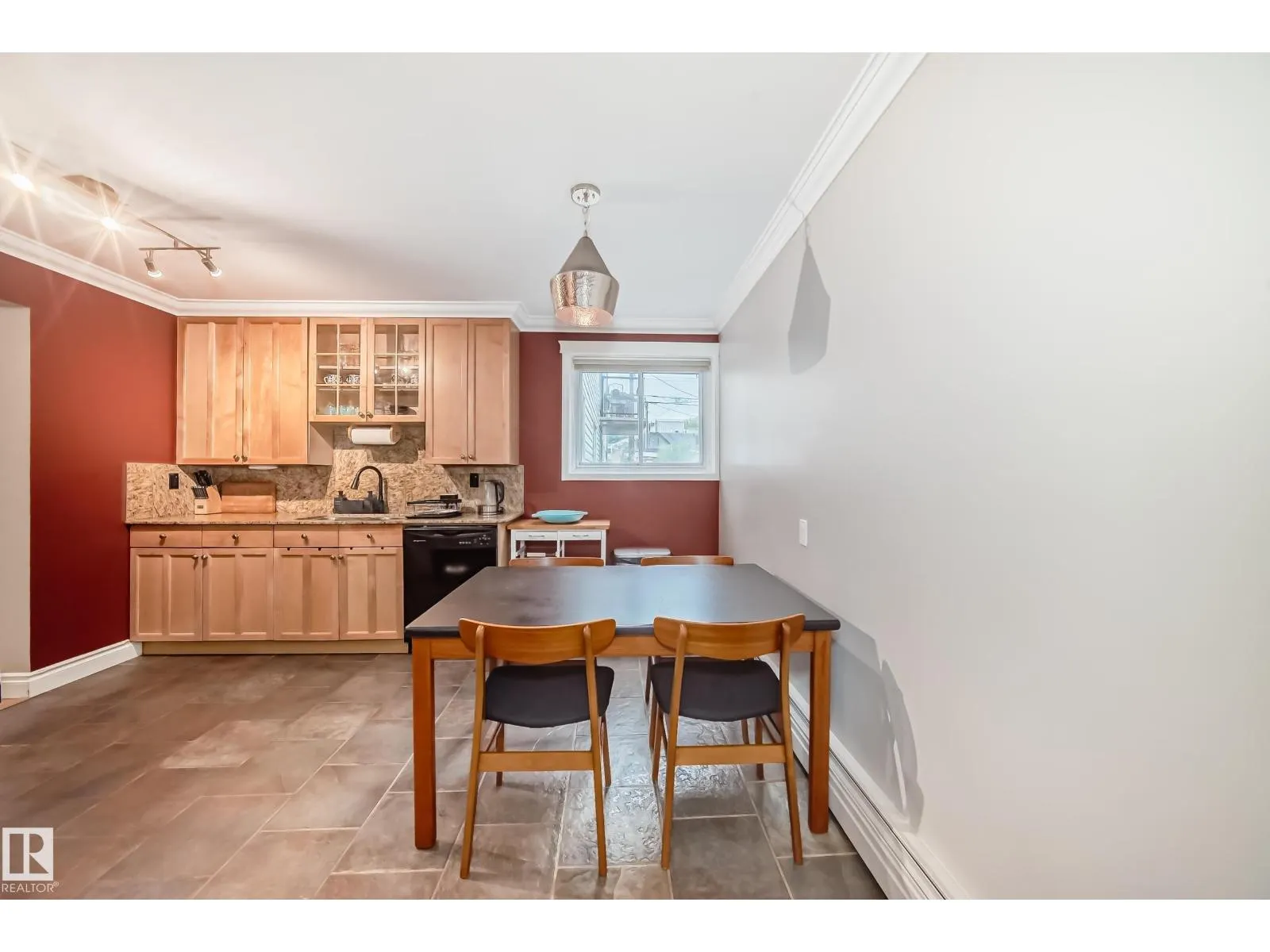 #105 10745 83 AV NW