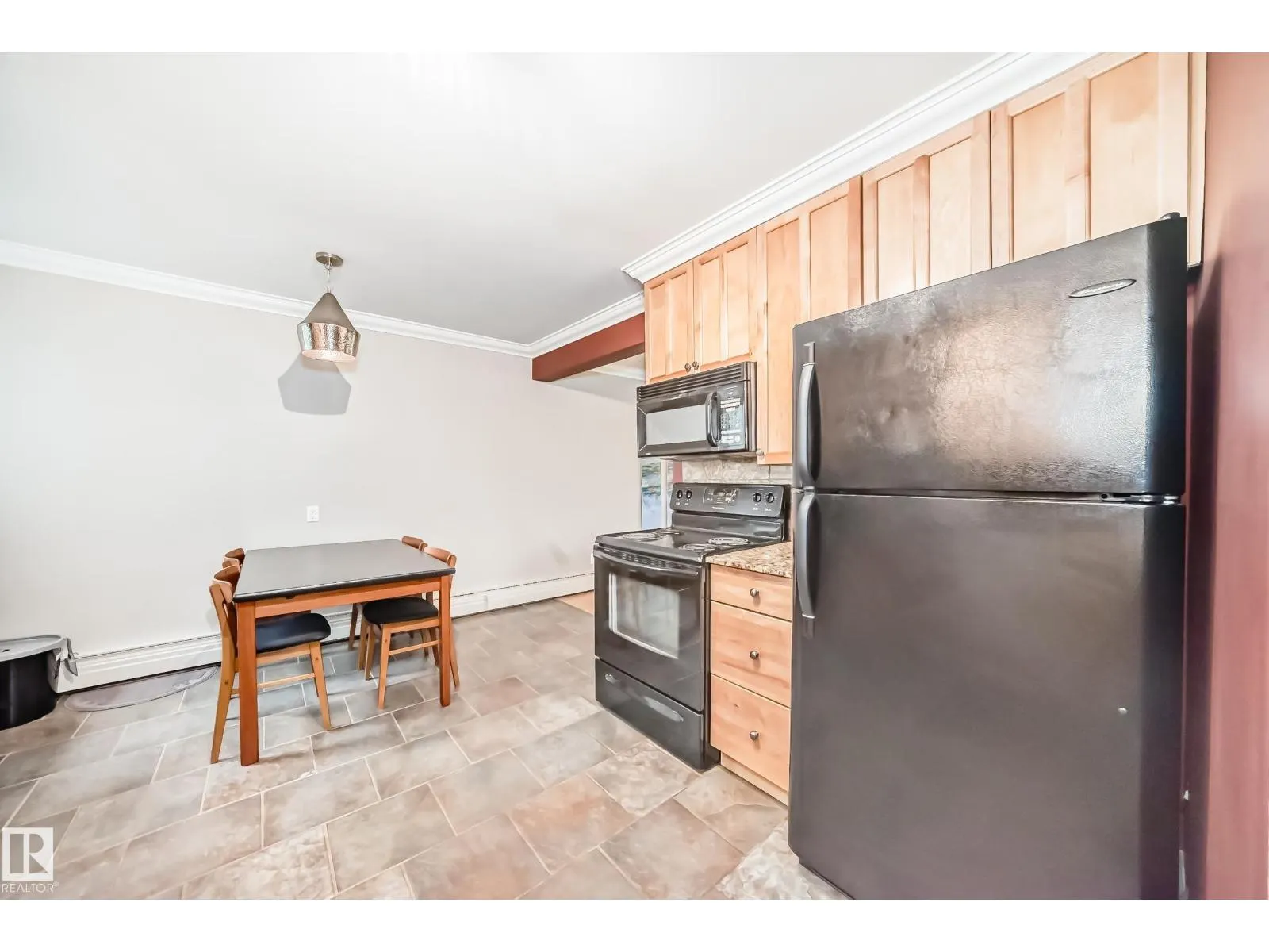 #105 10745 83 AV NW