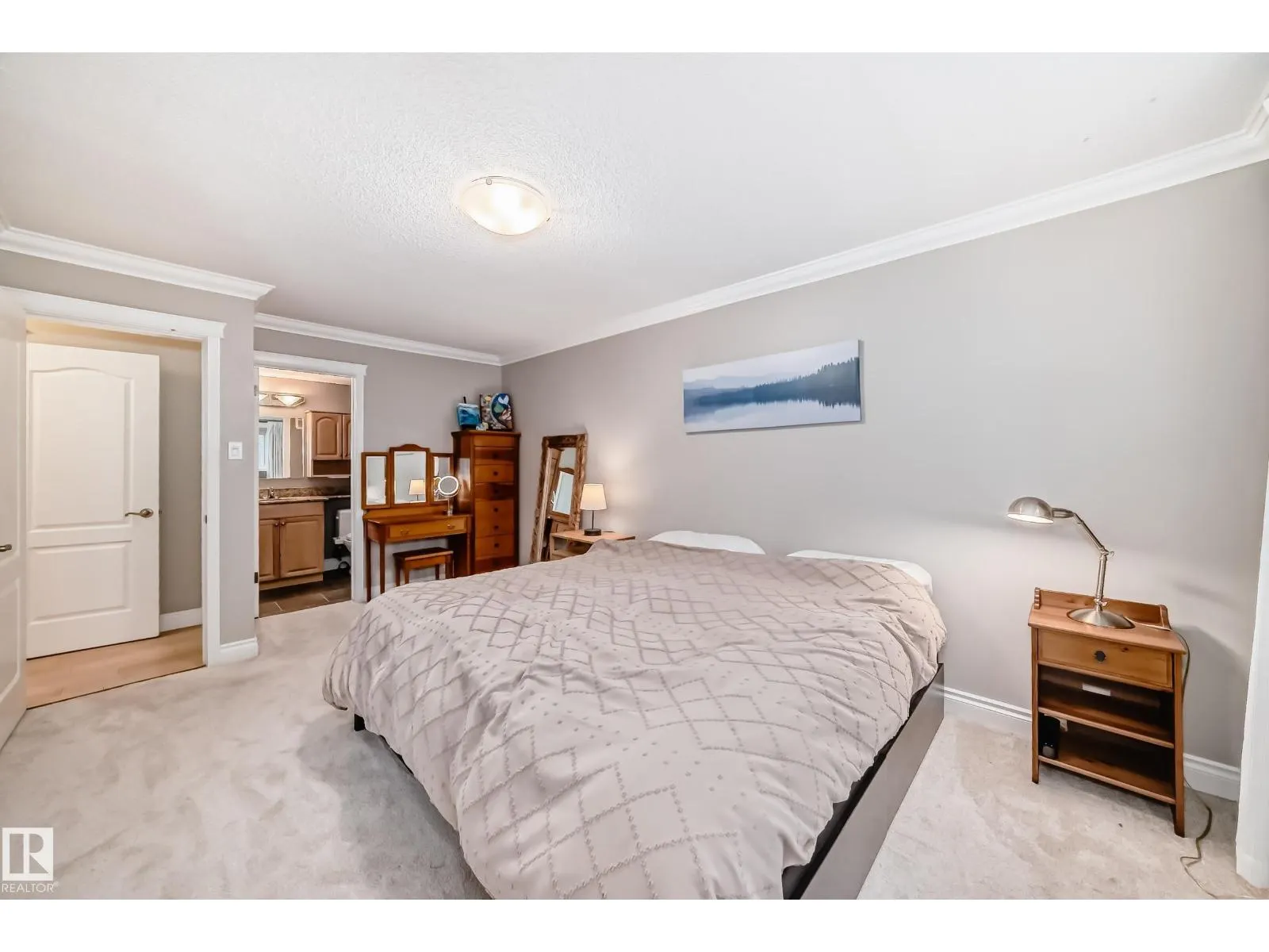#105 10745 83 AV NW