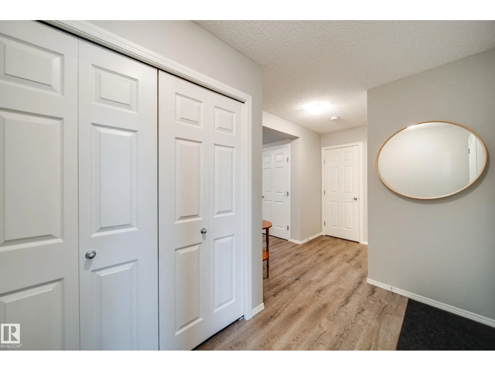 9040 COOPER LINK LI SW