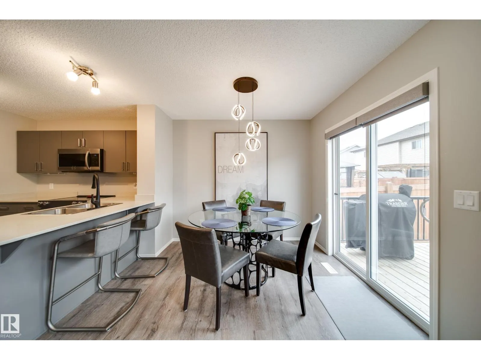 9040 COOPER LINK LI SW