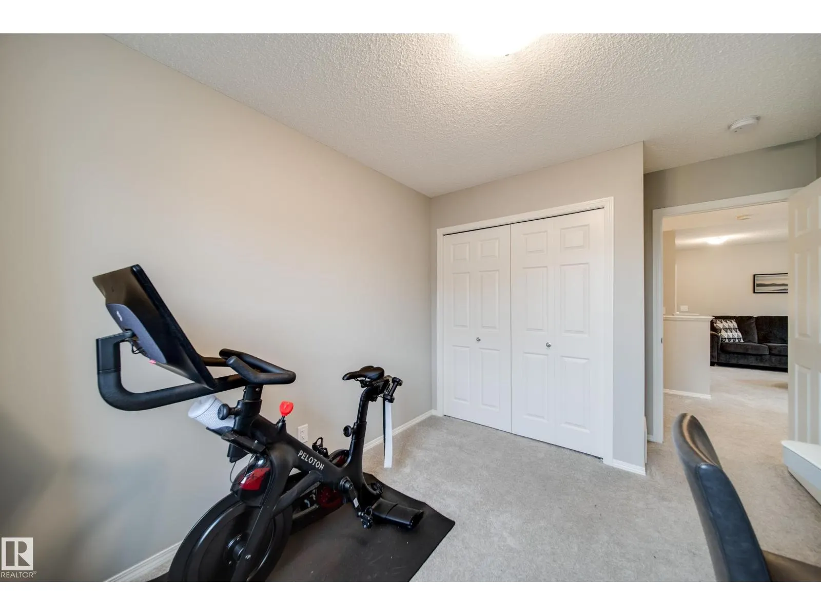 9040 COOPER LINK LI SW