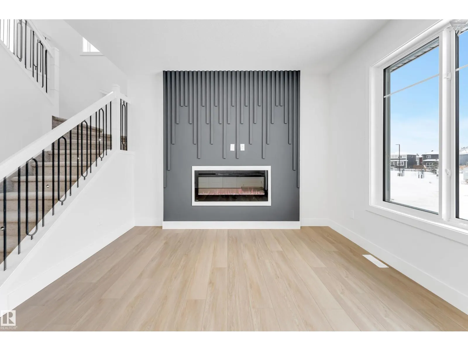 22924 80 AV NW