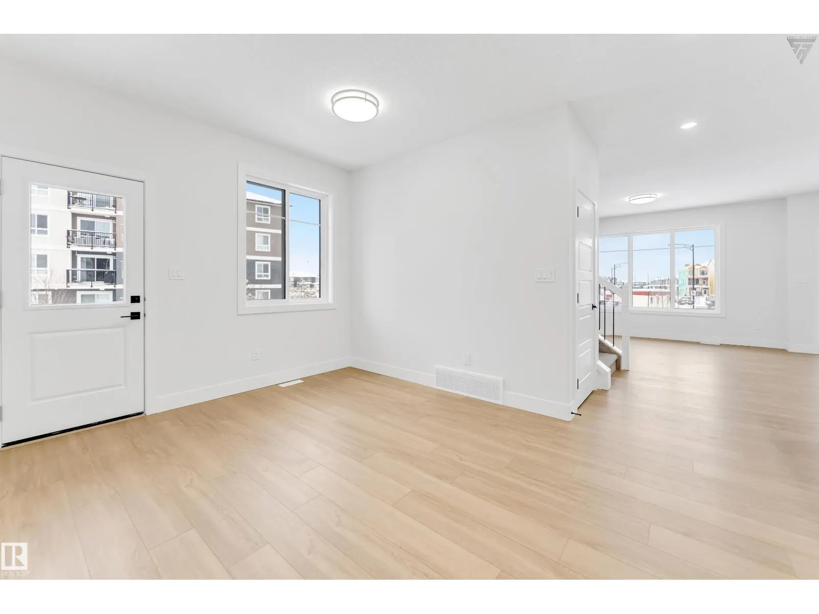22924 80 AV NW