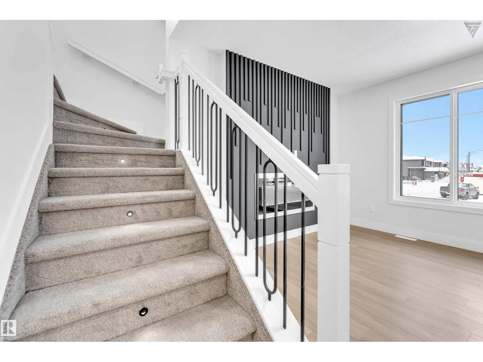 22924 80 AV NW