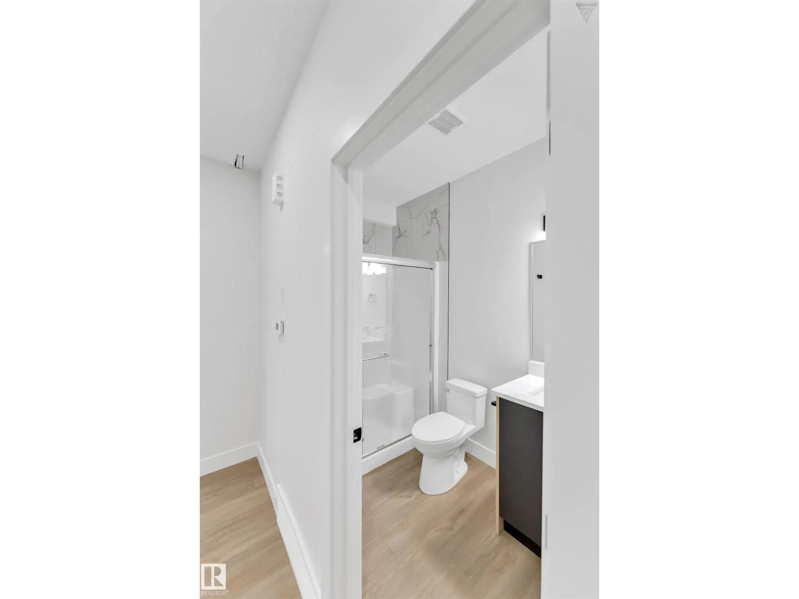 22924 80 AV NW