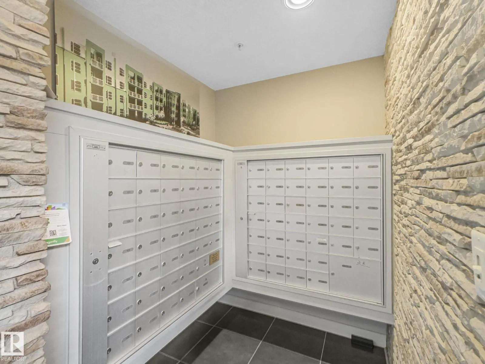 #316 2588 ANDERSON WY SW