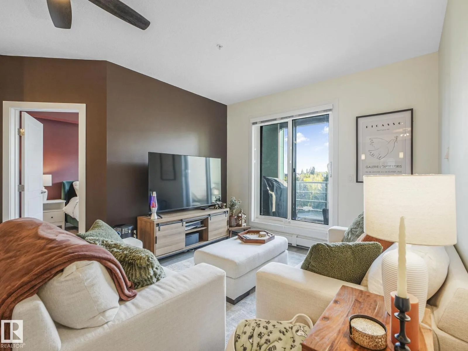 #316 2588 ANDERSON WY SW
