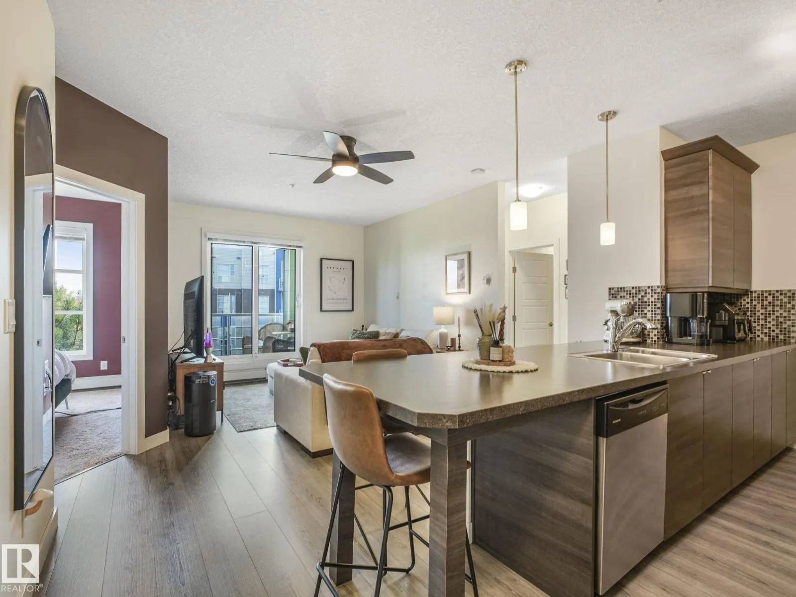 #316 2588 ANDERSON WY SW