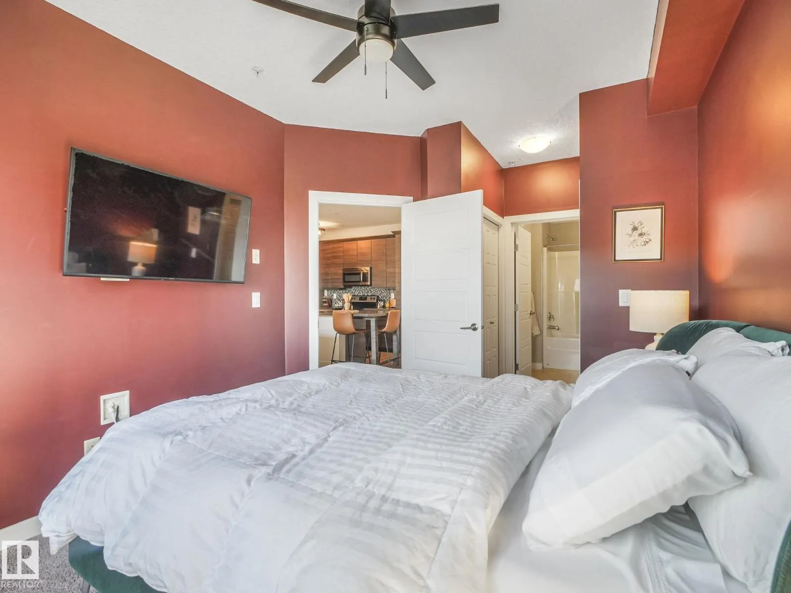 #316 2588 ANDERSON WY SW
