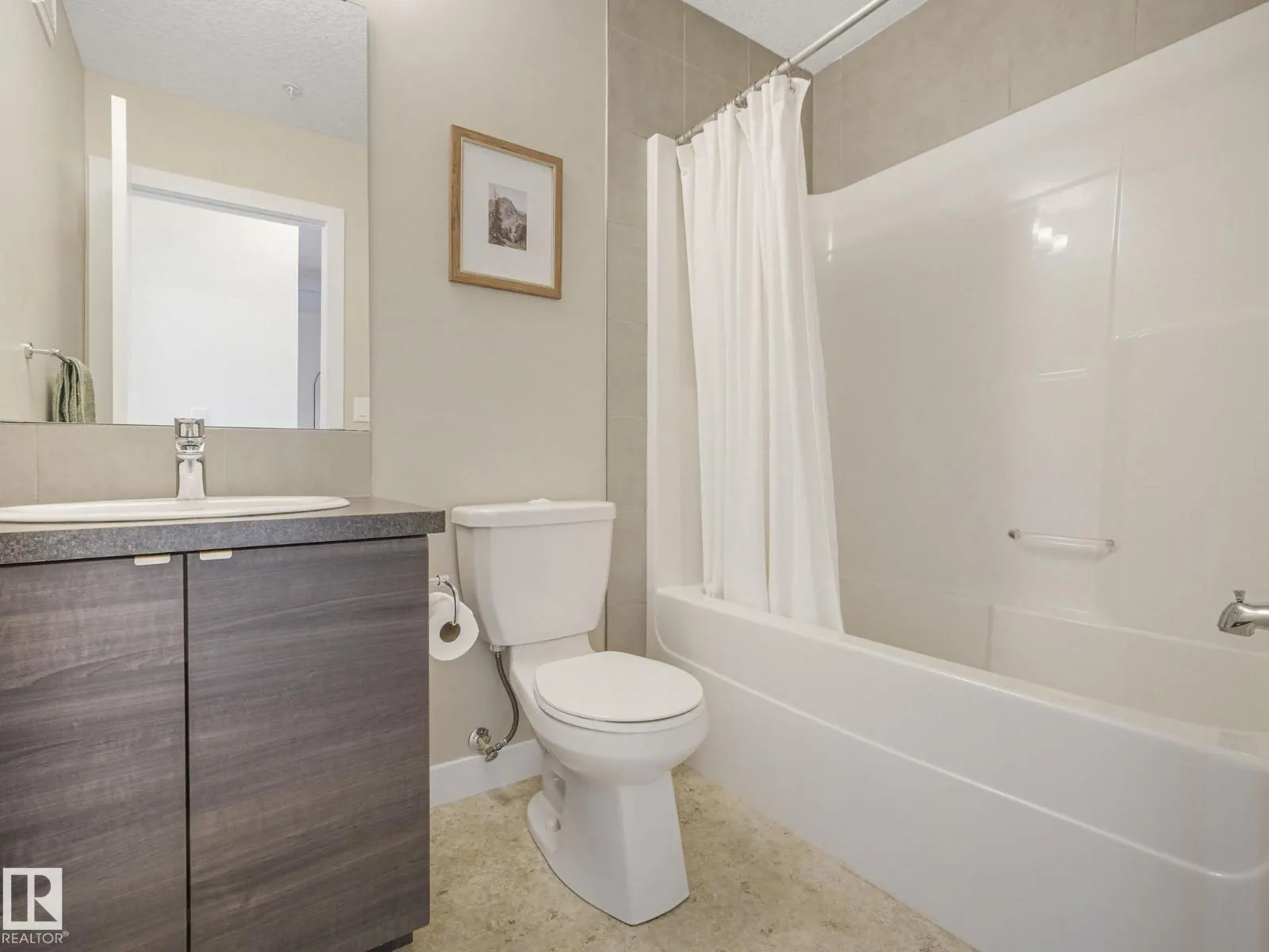 #316 2588 ANDERSON WY SW