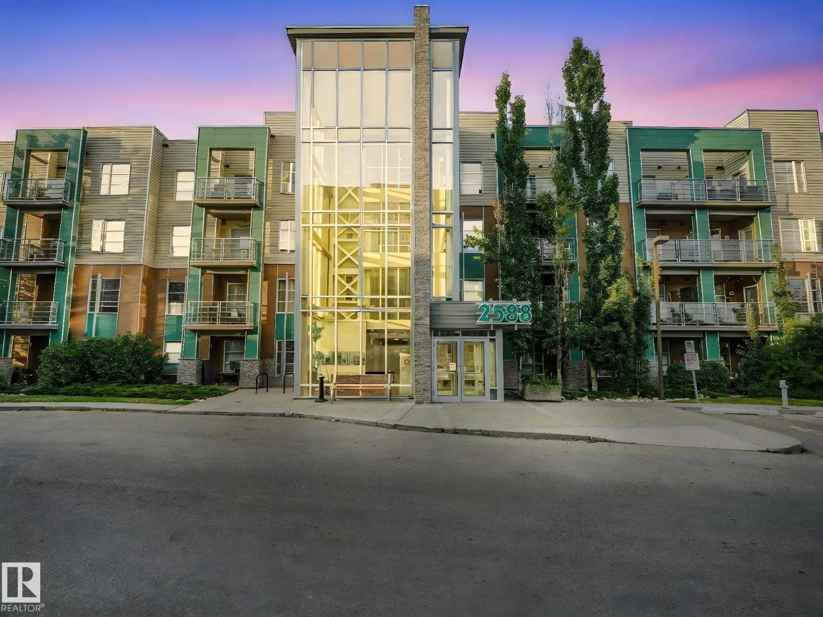 #316 2588 ANDERSON WY SW