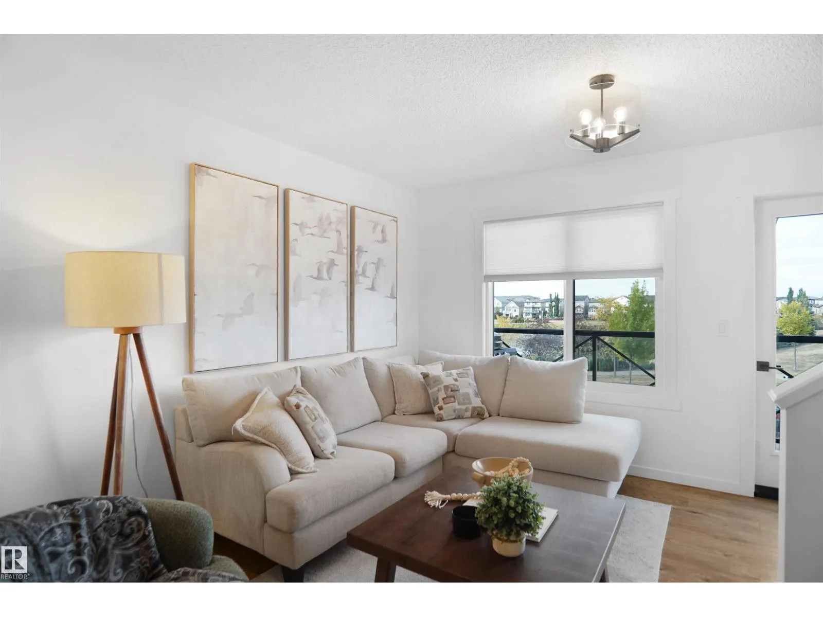 #29 1025 SECORD PROMENADE PM NW
