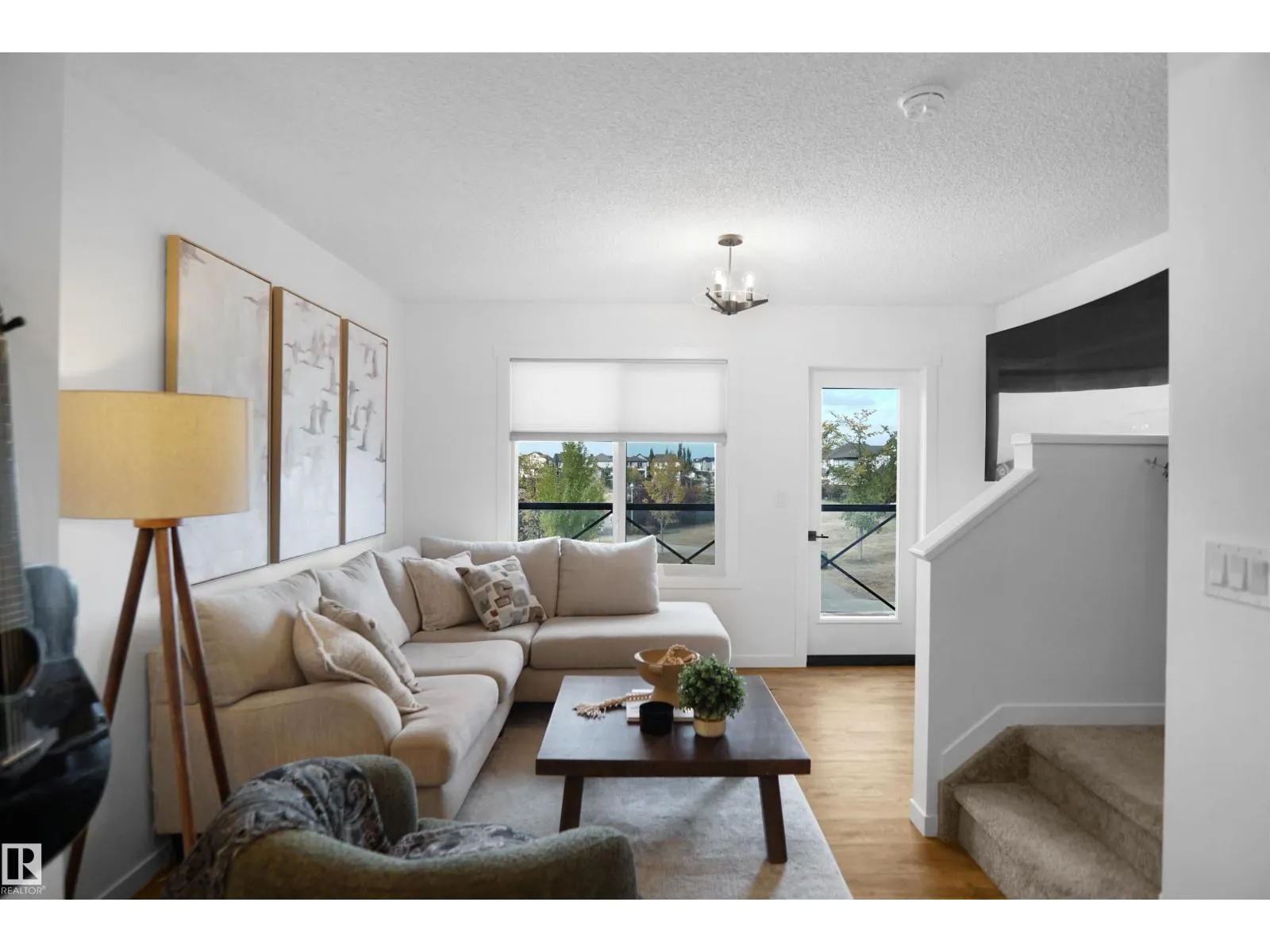 #29 1025 SECORD PROMENADE PM NW